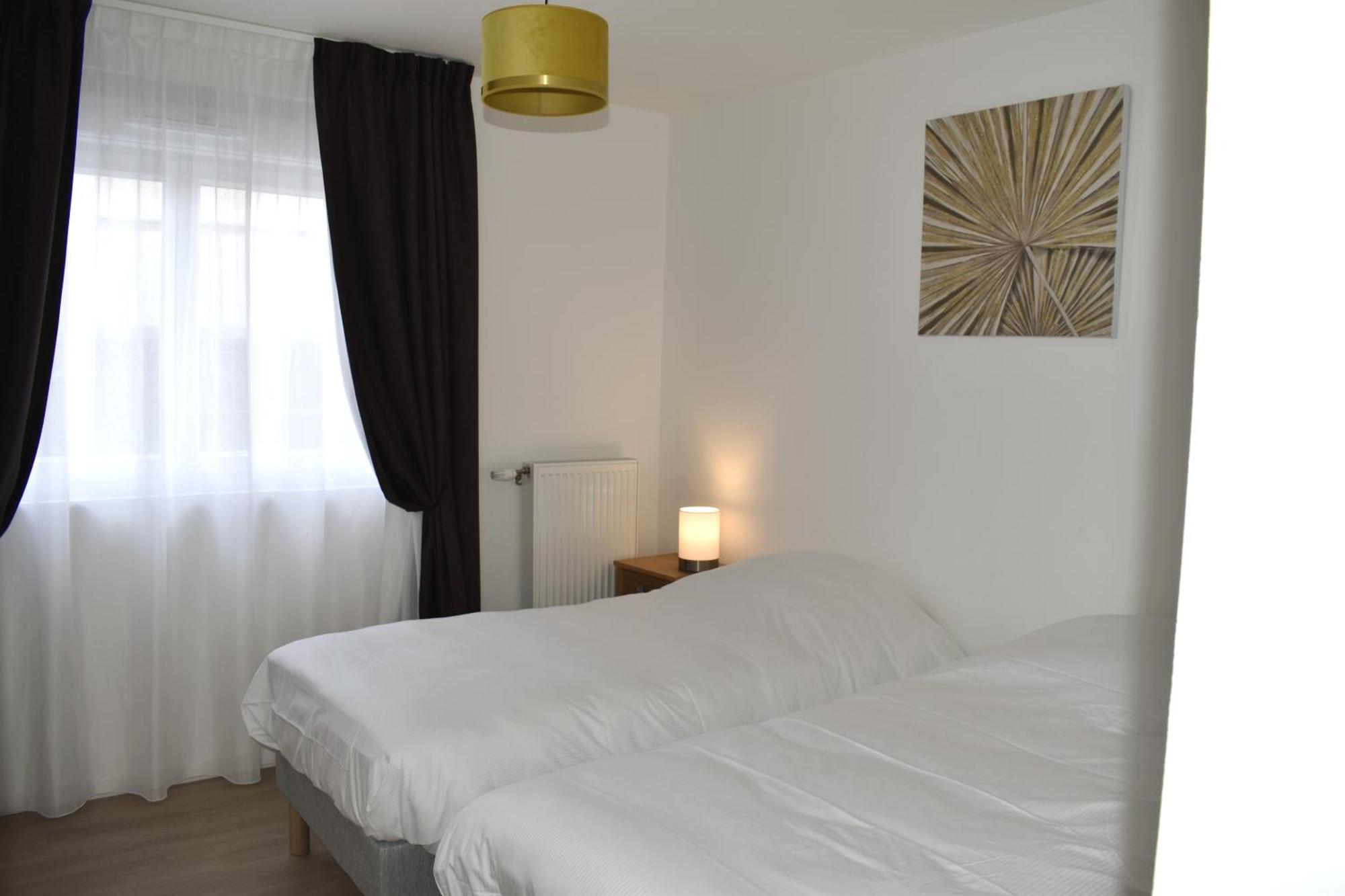 Domitys L'Esquisse Aparthotel วาลองเซียนส์ ภายนอก รูปภาพ